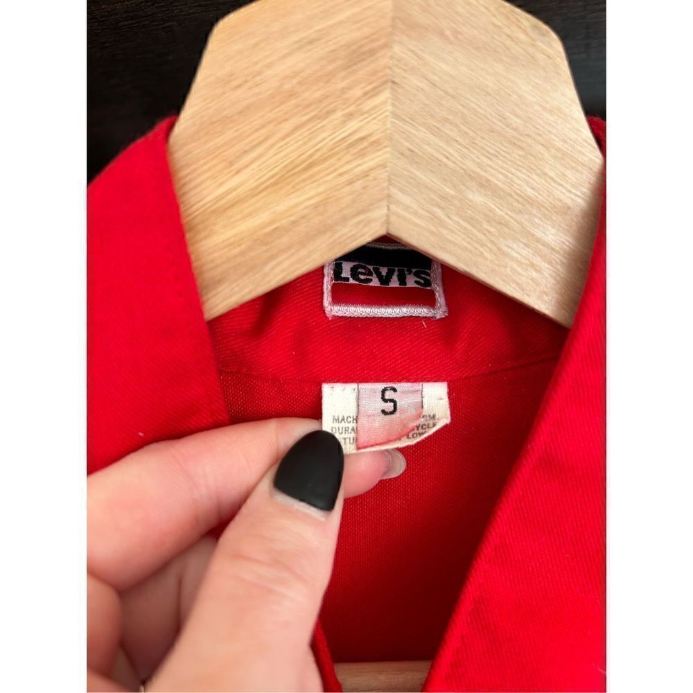 Vintage Levi’s 1980s Red Front Zip Jacket With Shoulder Pads Size Small - Picture 4 of 16